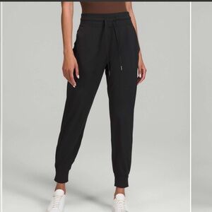 Lululemon Ready to Rulu Jogger